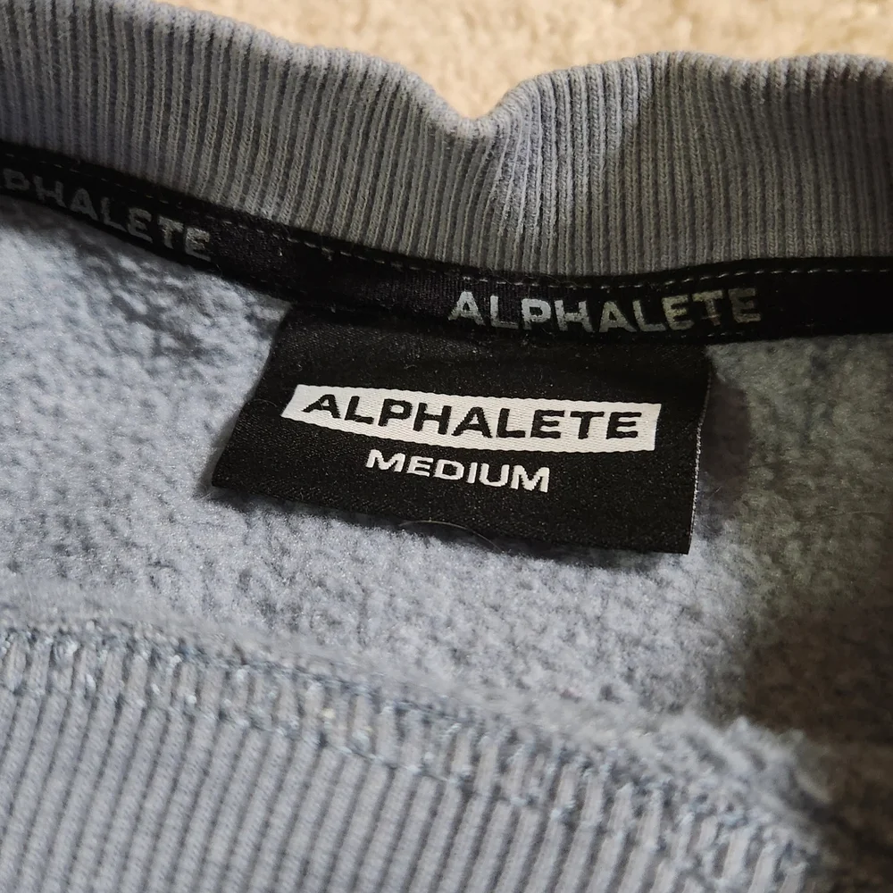 Alphalete Origin Set, Crewneck And Straight Joggers - Picture 4 of 6